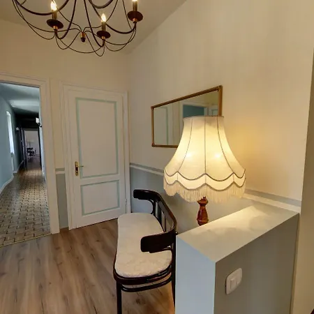 Couette-café La Contessa